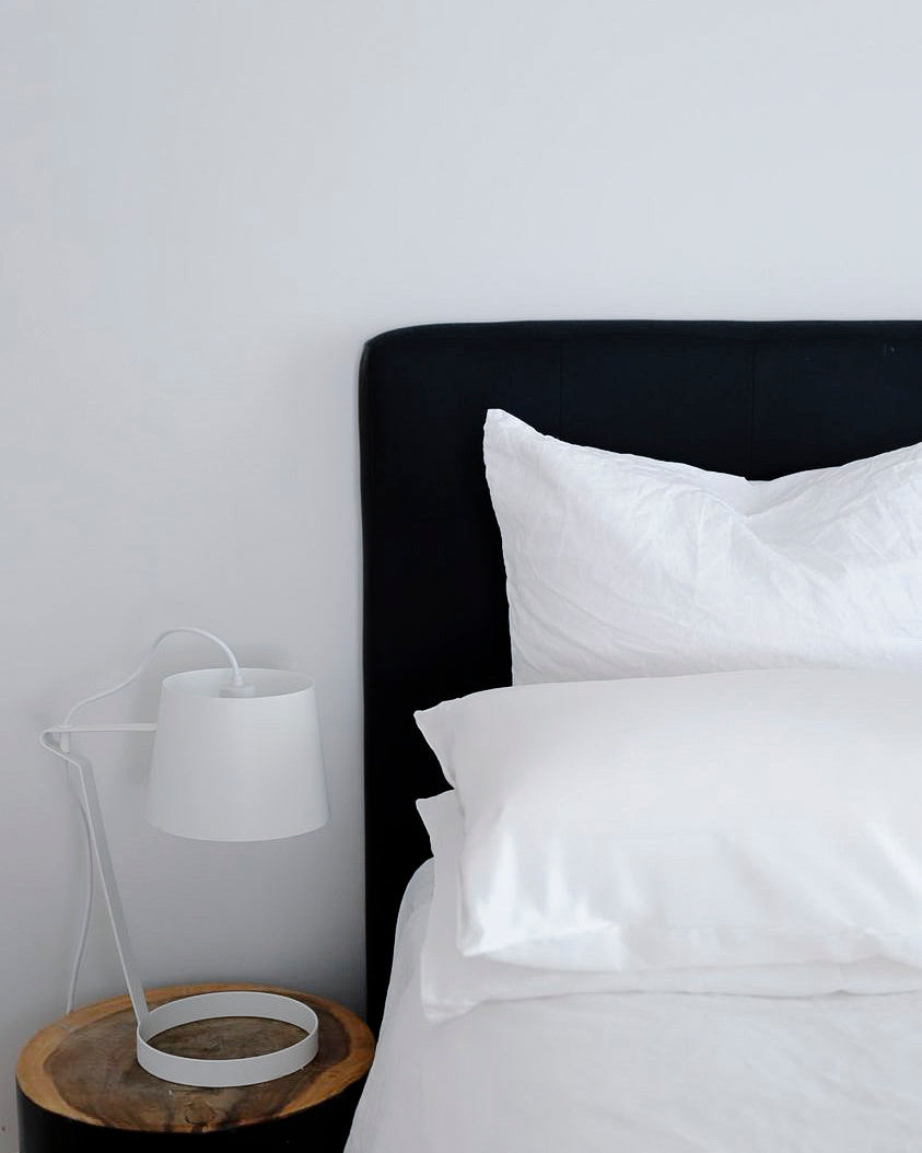 Crisp White Flip Silk Linen Pillowcase